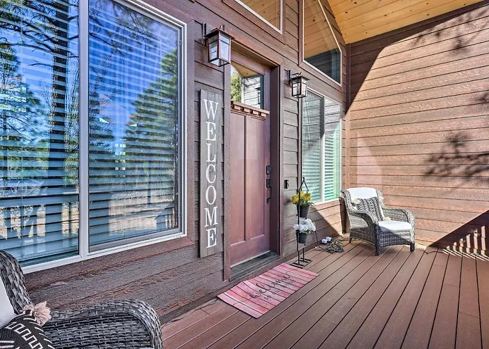 Hot Tub & Ponderosa Views! Luxe In Lakeside Holiday home Pinetop-Lakeside