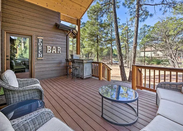 Holiday home Hot Tub & Ponderosa Views! Luxe In Lakeside